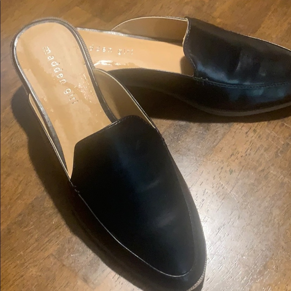 Women’s mule shoes